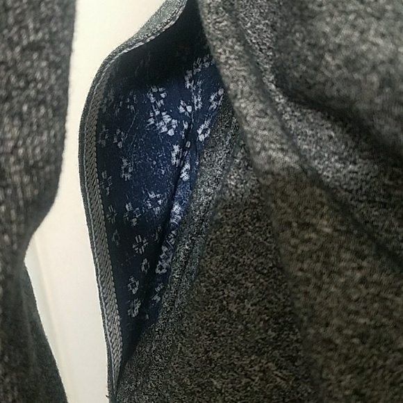 Lululemon sweater🍋 - Picture 4 of 5